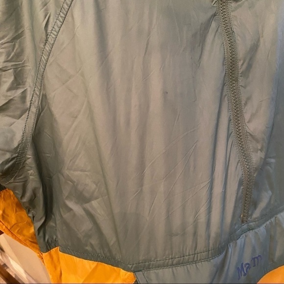 MARMOT Tri-Color 1/2 Zipped Long Sleeve Top Size Medium - Picture 6 of 12